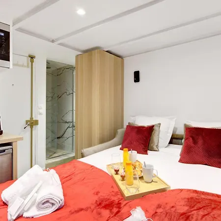 Bluestay 813 - Superb In * Paryż